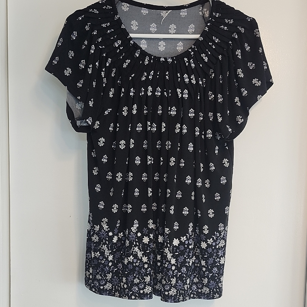 Black Floral Women's Top